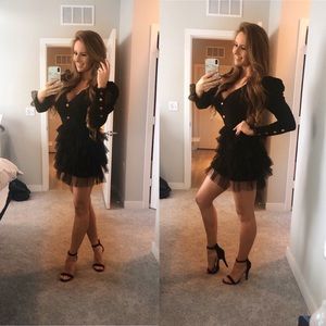 Extravagant Midnight Black Ribbed Dress